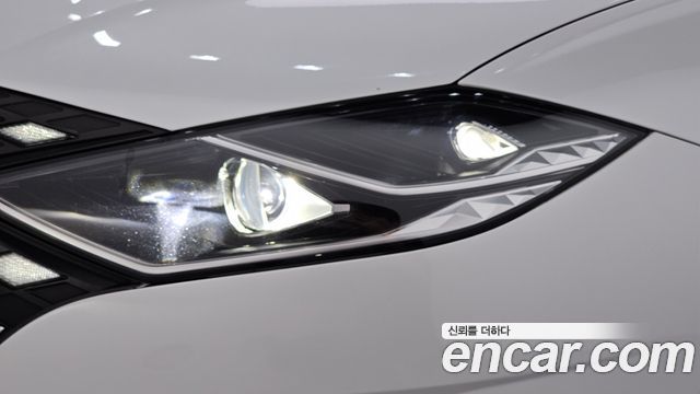 Hyundai Grandeur 2020 — photo 8