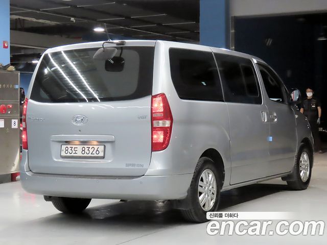 Hyundai Starex 2016 — photo 4