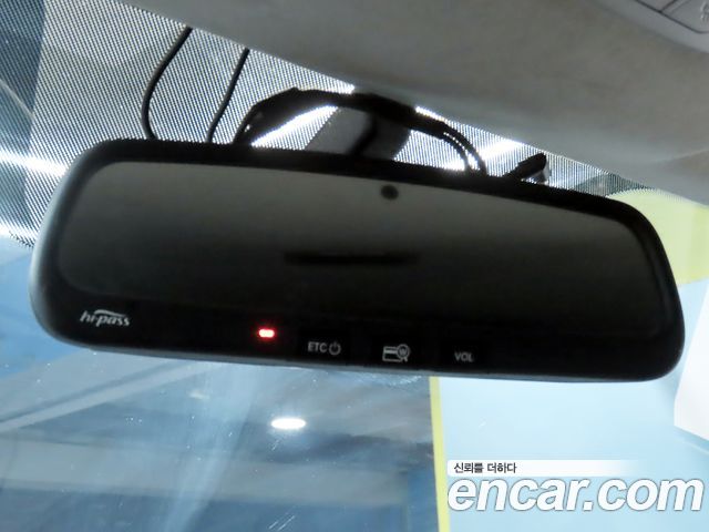 Hyundai Starex 2016 — photo 16