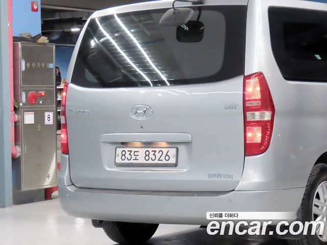 Hyundai Starex 2016 — photo 17