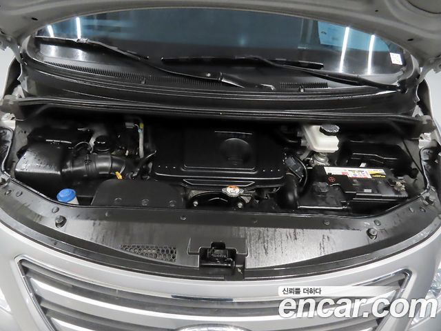 Hyundai Starex 2016 — photo 19