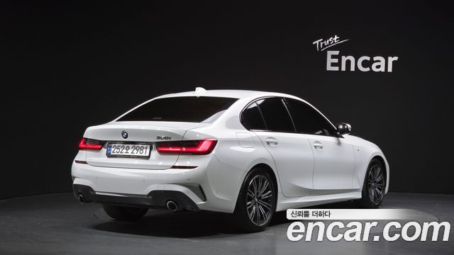 BMW 3-Series 2021 — photo 2
