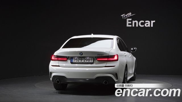 BMW 3-Series 2021 — photo 4