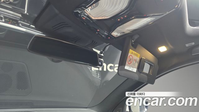 BMW 3-Series 2021 — photo 29