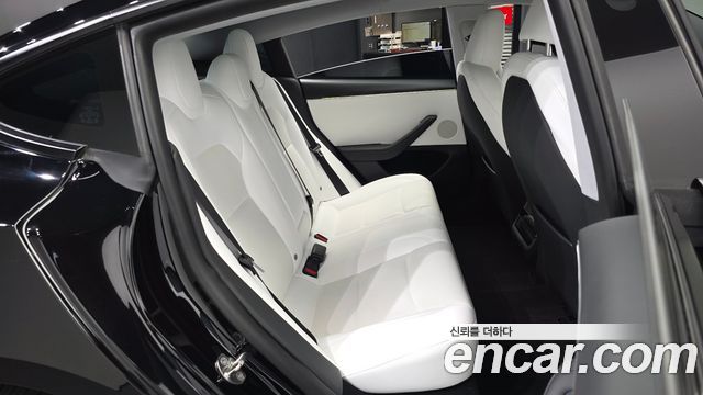 Tesla Model 3 2024 — photo 18