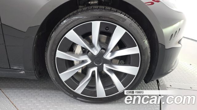 Tesla Model 3 2024 — photo 7