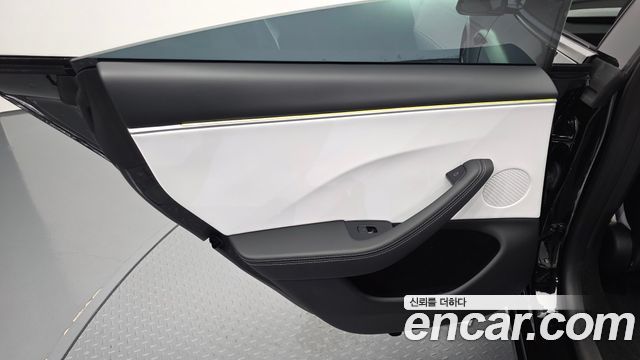 Tesla Model 3 2024 — photo 15