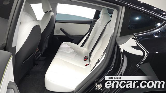 Tesla Model 3 2024 — photo 16