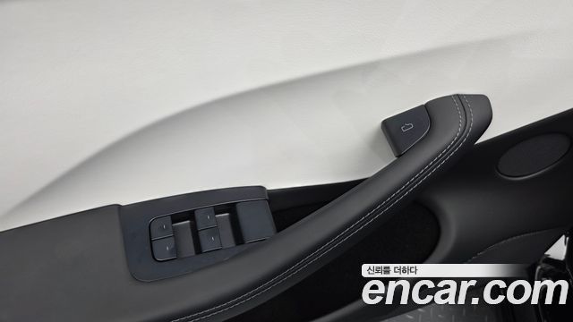 Tesla Model 3 2024 — photo 32