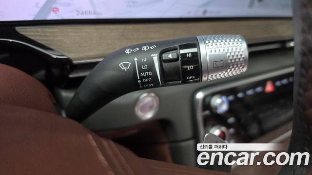 Genesis GV80 2024 — photo 18