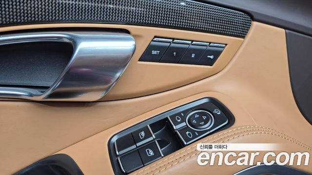 Porsche 718 2022 — photo 11