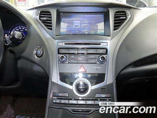 Hyundai Grandeur 2015 — photo 11
