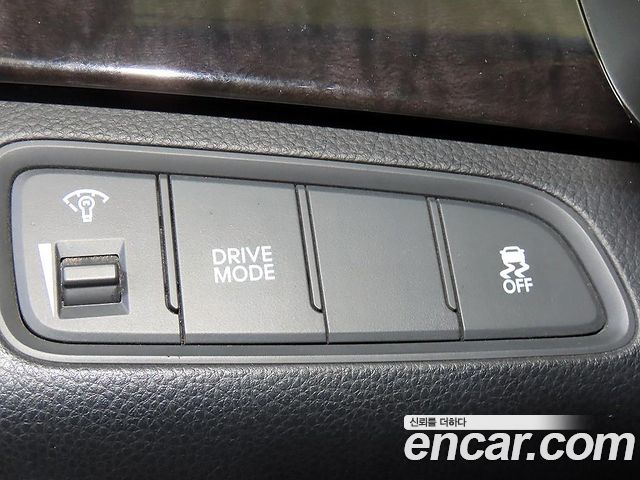 Hyundai Grandeur 2015 — photo 14