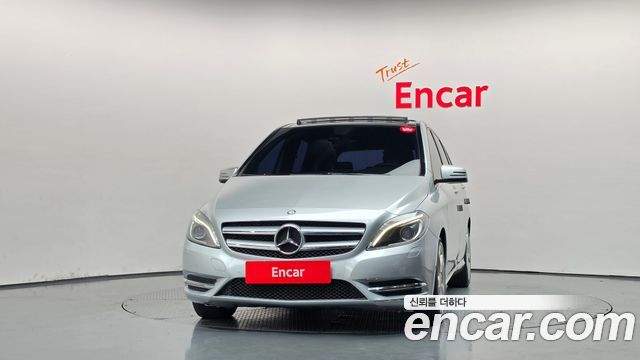Mercedes-Benz B-Class 2013 — photo 3