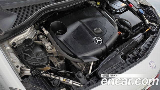 Mercedes-Benz B-Class 2013 — photo 6