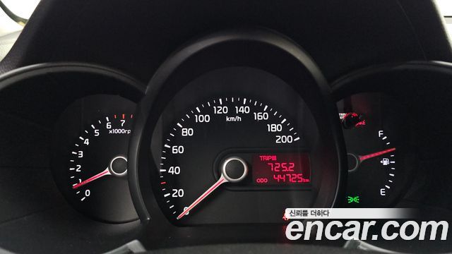 Kia morning 2013 — photo 11