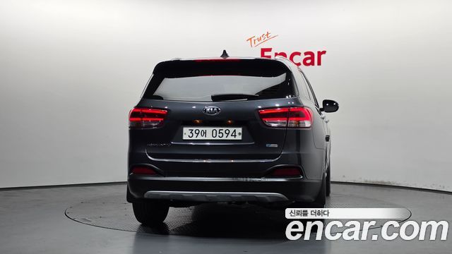 Kia Sorento 2016 — photo 4