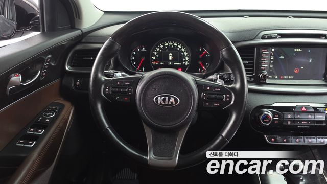 Kia Sorento 2016 — photo 18