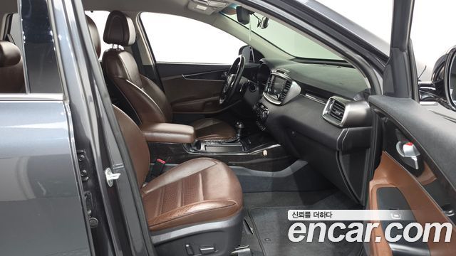 Kia Sorento 2016 — photo 16