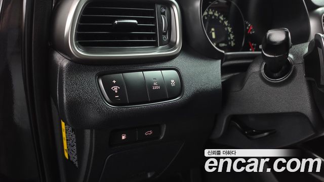 Kia Sorento 2016 — photo 28