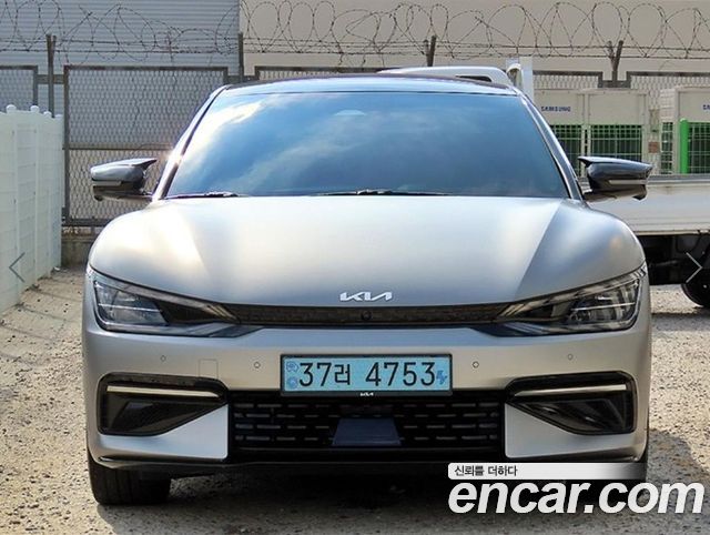 Kia EV6 2022 — photo 1