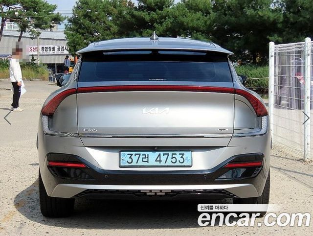 Kia EV6 2022 — photo 4