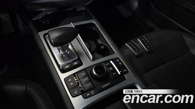 Genesis G80 2018 — photo 9