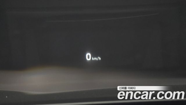 Genesis G80 2018 — photo 19