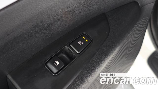 Kia K3 2022 — photo 30