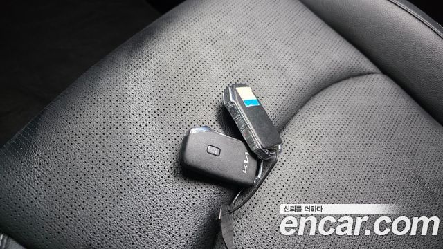 Kia K3 2022 — photo 33