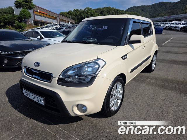 Kia Soul 2012 — photo 2