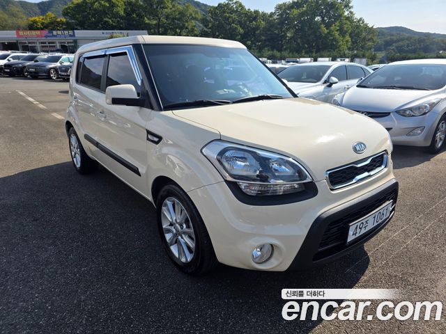 Kia Soul 2012 — photo 3