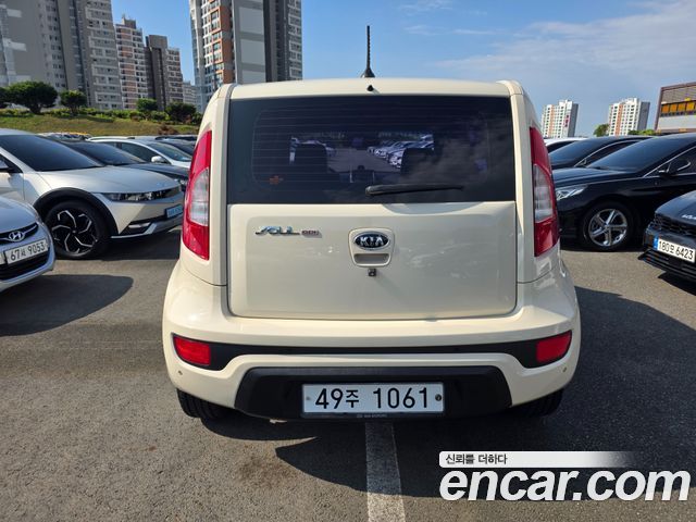 Kia Soul 2012 — photo 6