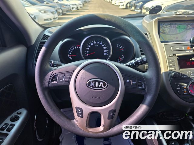 Kia Soul 2012 — photo 8