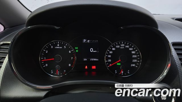 Kia K3 2016 — photo 8