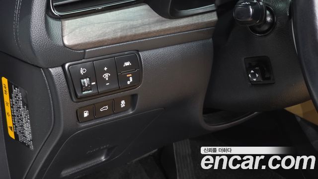 Kia K7 2020 — photo 21