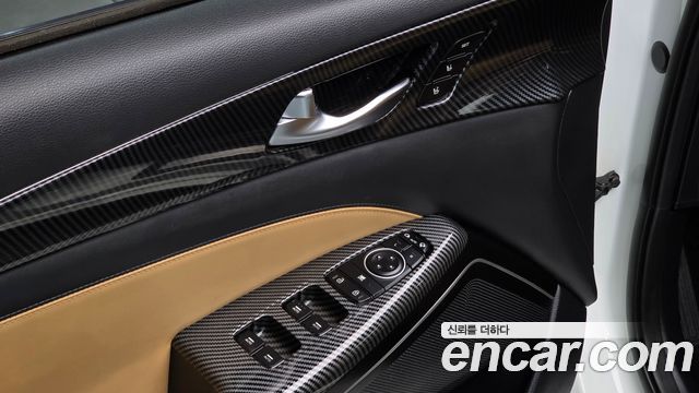 Kia K7 2020 — photo 22
