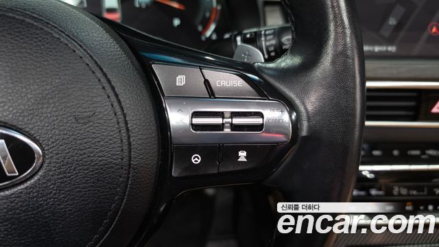 Kia K7 2020 — photo 24