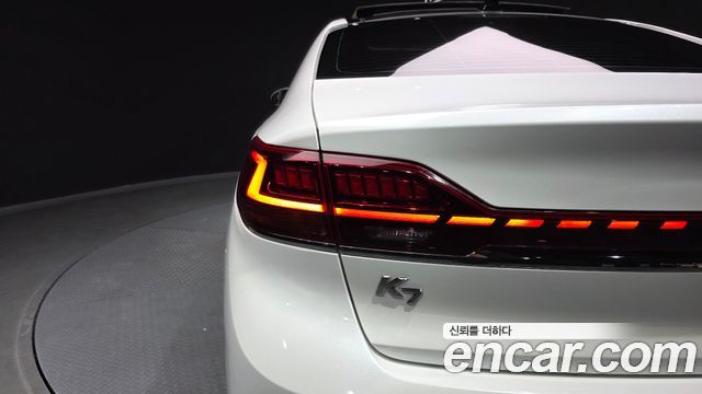Kia K7 2020 — photo 9