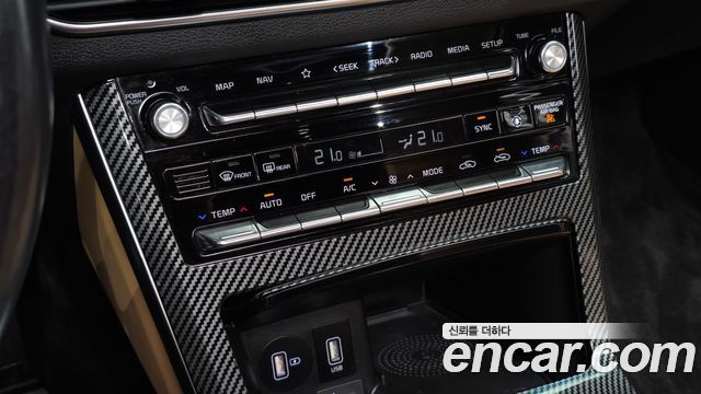 Kia K7 2020 — photo 30