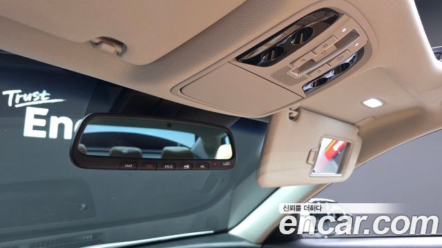 Kia K7 2020 — photo 32