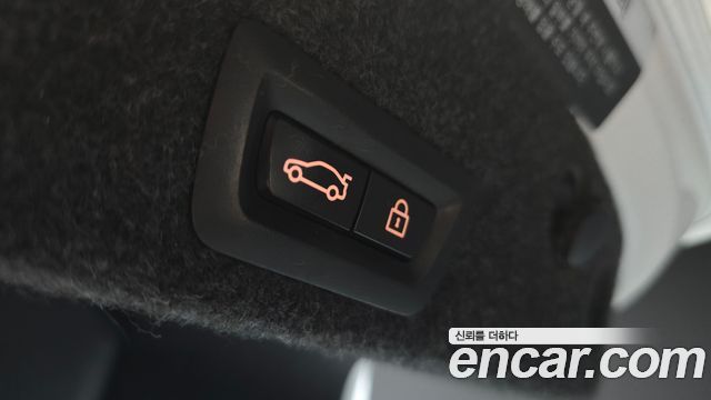 BMW 5-Series 2016 — photo 26