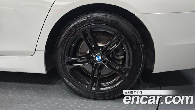 BMW 5-Series 2016 — photo 7