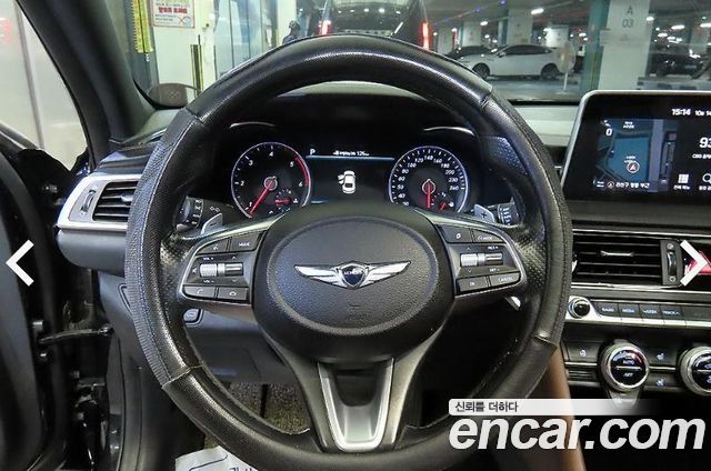 Genesis G70 2018 — photo 8