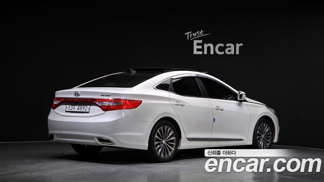 Hyundai Grandeur 2013 — photo 2