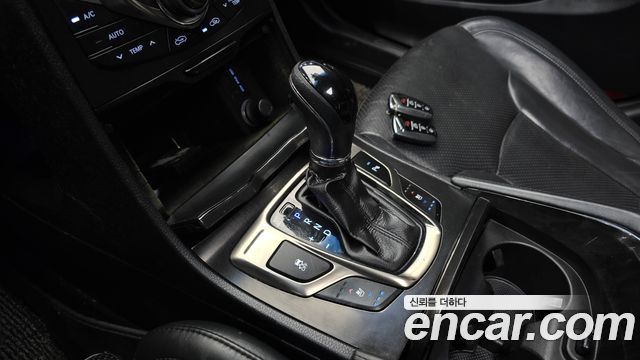 Hyundai Grandeur 2013 — photo 9