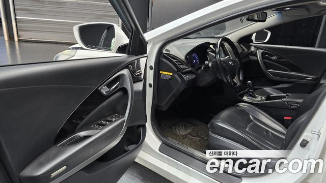 Hyundai Grandeur 2013 — photo 10