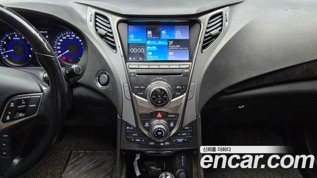 Hyundai Grandeur 2013 — photo 14