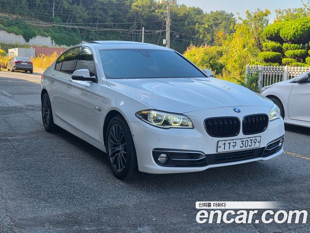 BMW 5-Series 2015 — photo 2