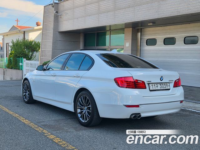 BMW 5-Series 2015 — photo 4